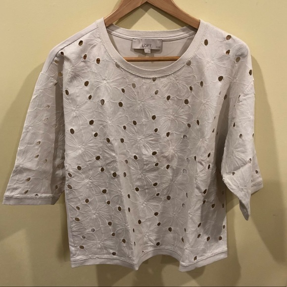 LOFT Petite Cream Eyelet Flower Top - Picture 1 of 6